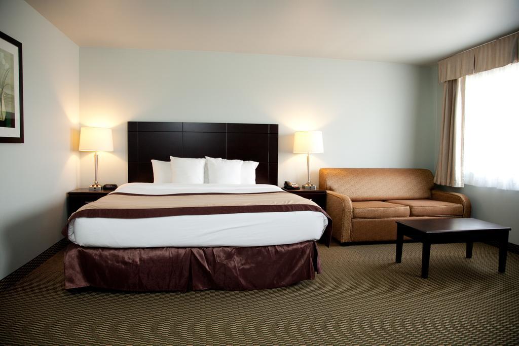 Baymont By Wyndham Rapid City Exterior photo